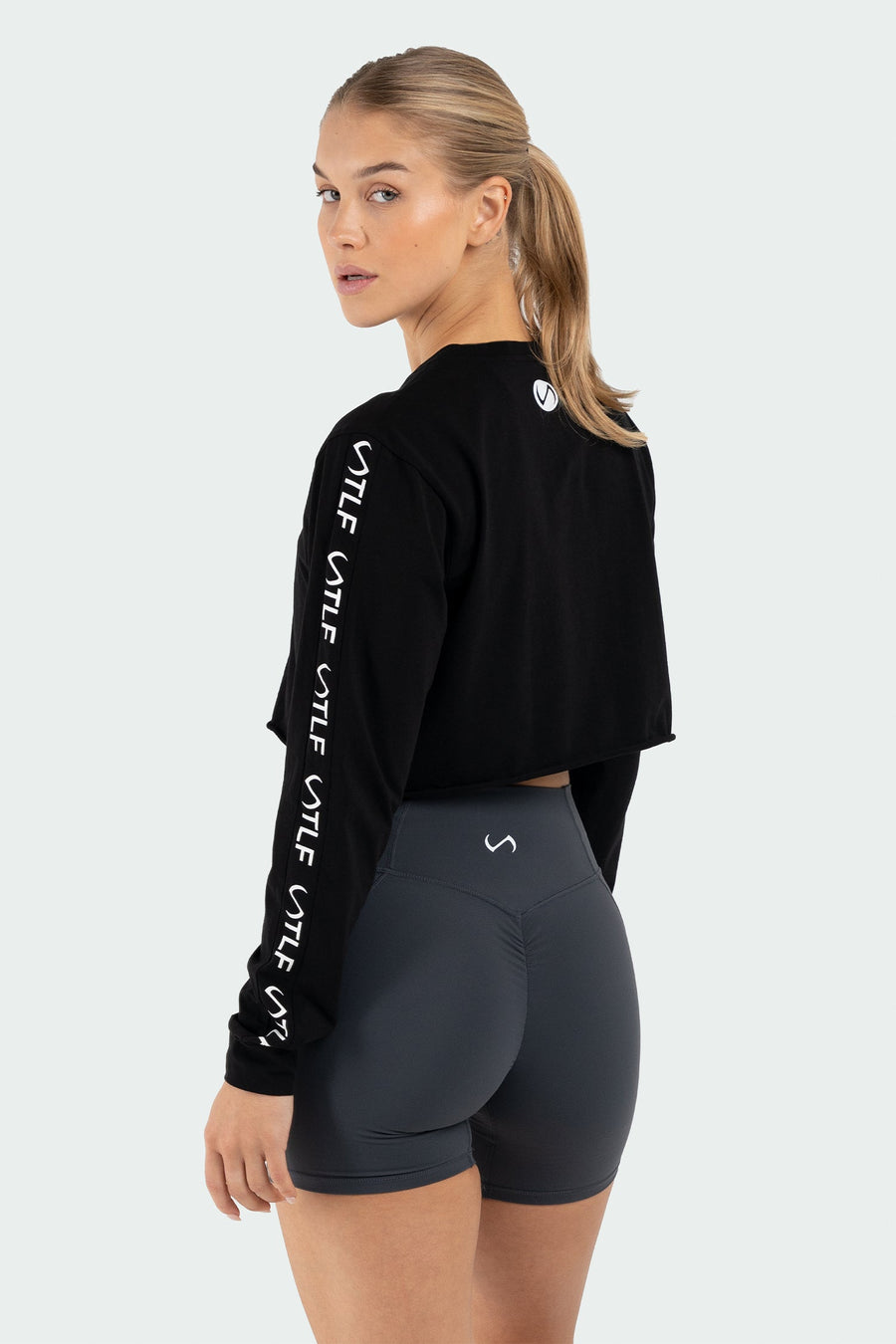 workout, Tops, Longsleeve Cropped Workout Top